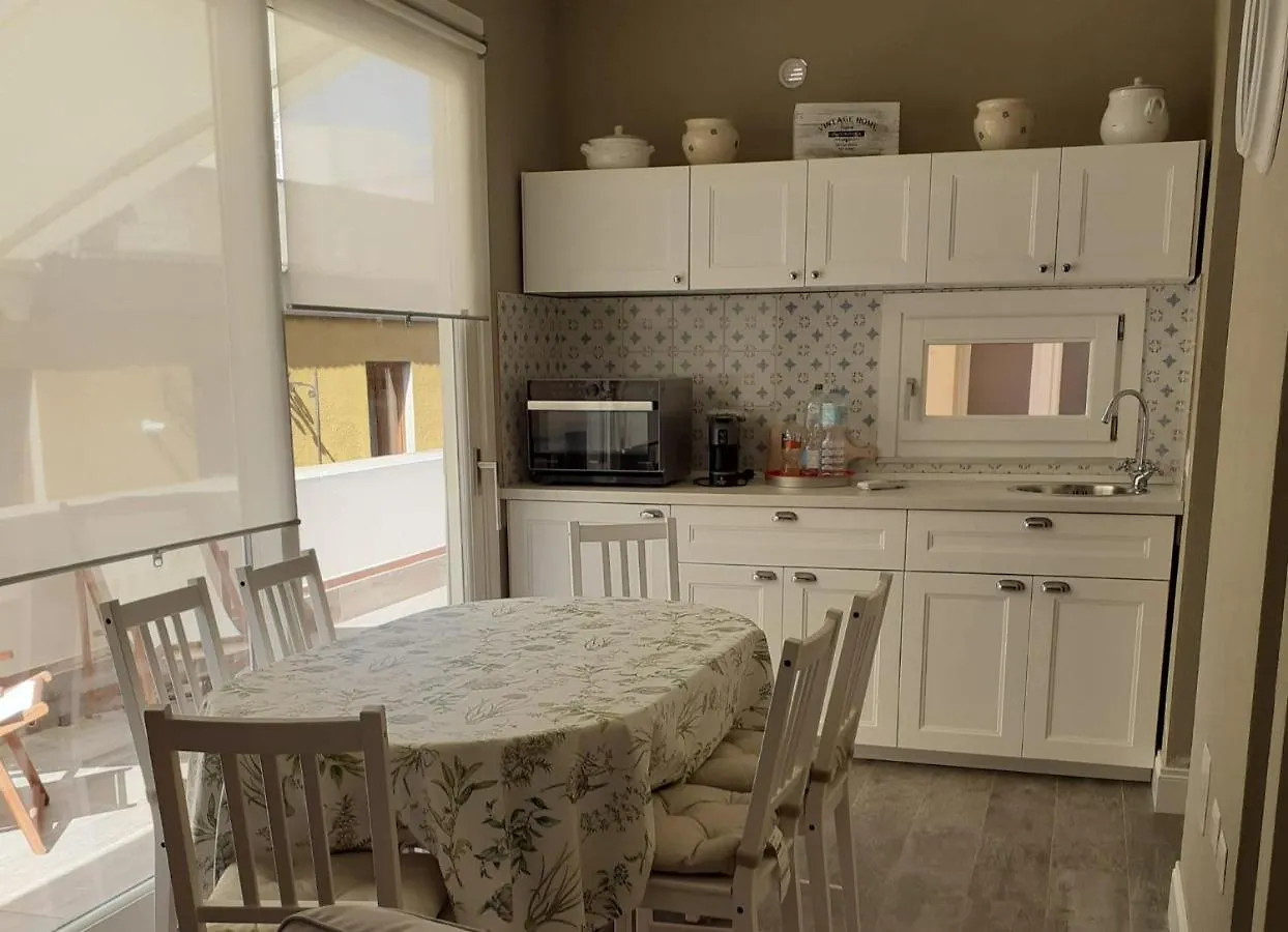 Momhouse - Appartamento - Cagliari 0*,