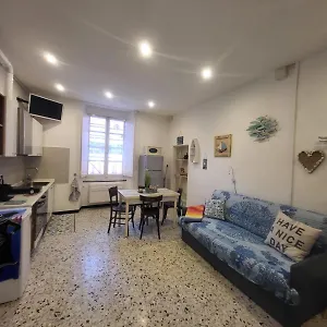 casina-angiulina.hotelitalianriviera.com/